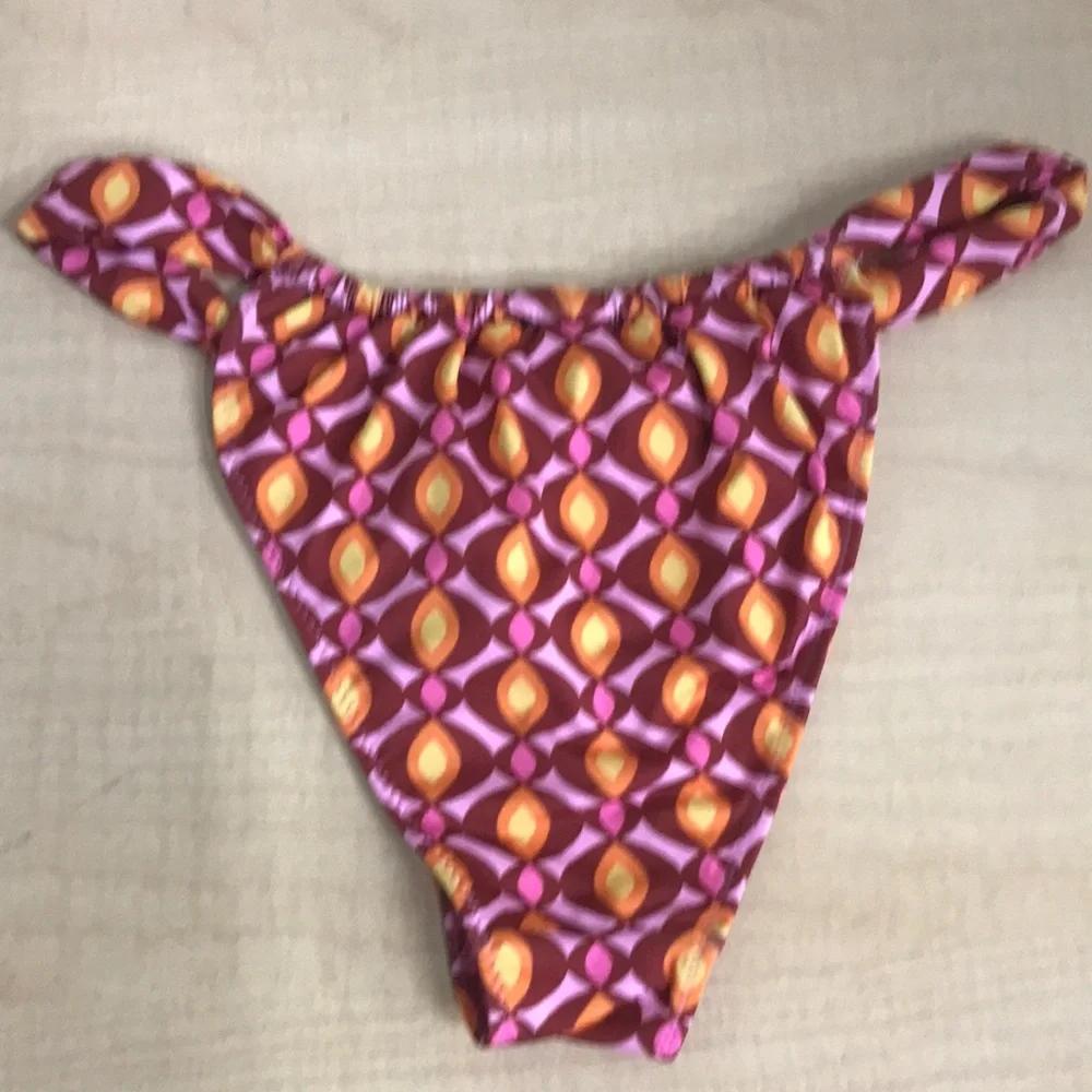 Zara Bikini Bottom - Picture 2 of 2